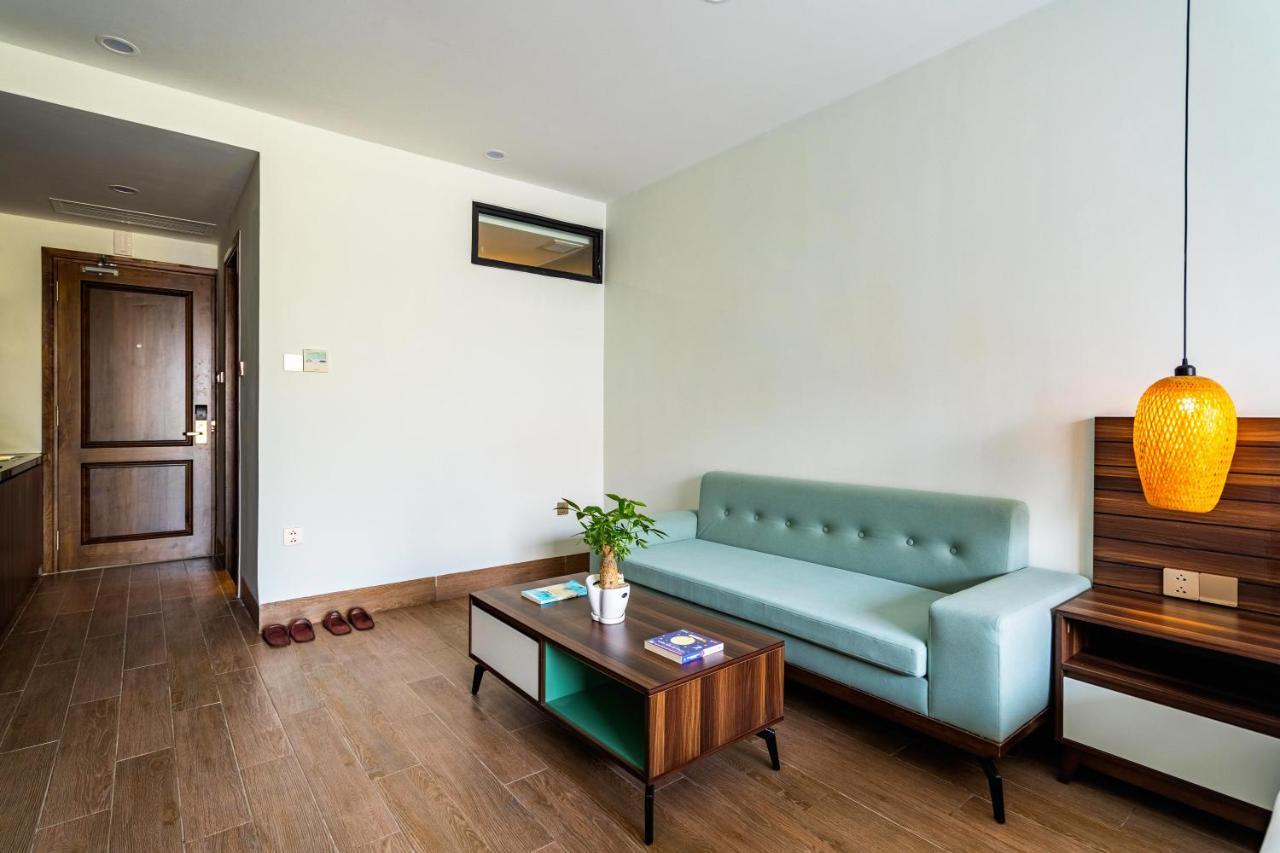 Sea Breeze Condotel Danang Exterior photo